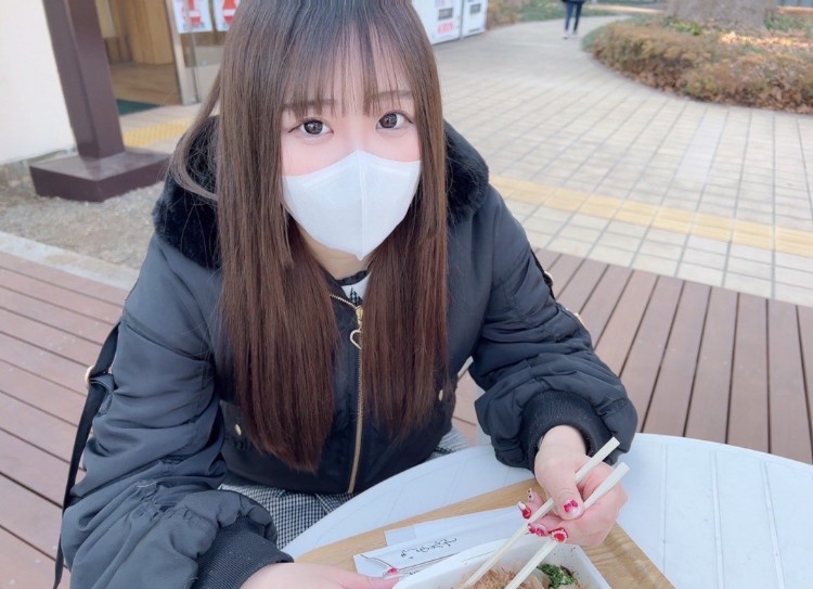 かわいいアニメ声の清纯色白G杯美少女！