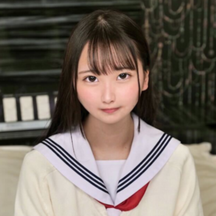 かわいさ国宝級の美女はこう見えて合法ミニマム体型の18才！経験浅めで見慣れない男性器を前にして照れながらも頑張って、その姿を見て堪らず口内。続けて2発の計3！！