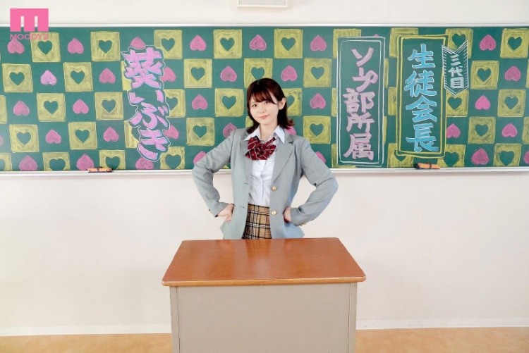 腰瘦奶大！《15位纤腰大白兔AV女优》极品肉体的暴力美学！