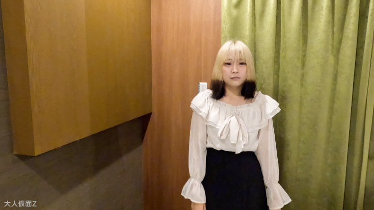 【無】(18 岁) 喜欢有透明感又可爱的游戏的大四学生