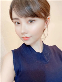 整容太成功，深田绘美干起了副业