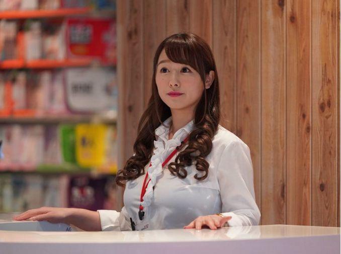 白石茉莉奈：业界母亲或许不光荣，但一定有光辉的一面