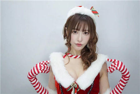 天使萌：是魔女装成了天使，还是天使堕落成魔女？