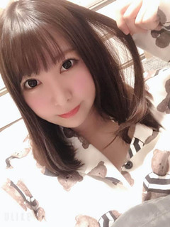 克莉丝汀北岛（逢坂优）：混血写真女优下海拍AV