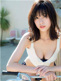 排球少女、青森名物……19岁写真新星北向珠夕