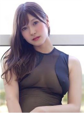 G杯の超美人