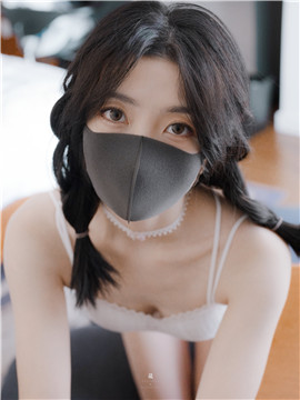 HongKongDoll(玩偶姐姐)封面