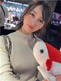 利落优雅的女社长