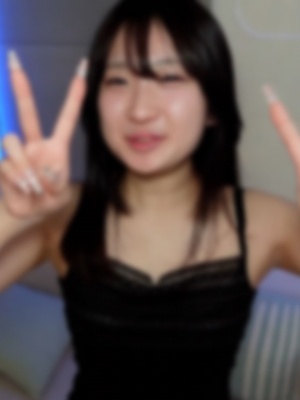 天真爛漫で自然と笑顔をくれる19歳保育