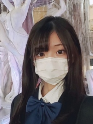 fc2-ppv 黑发偶像脸美少女！封面图片